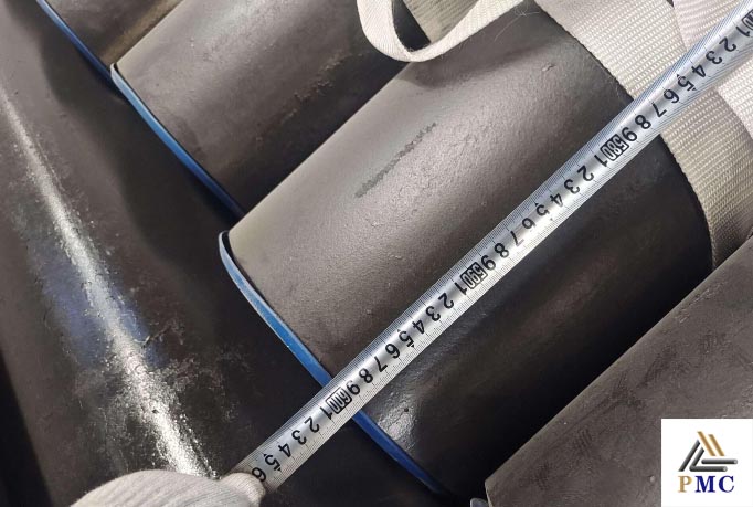 Seamless steel pipe length measurement