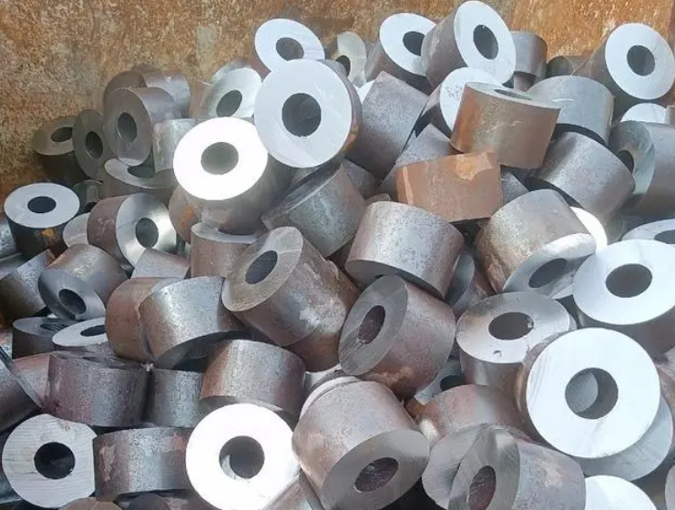 seamless steel pipe cutting