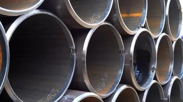 large diameter thick-walled steel pipe
