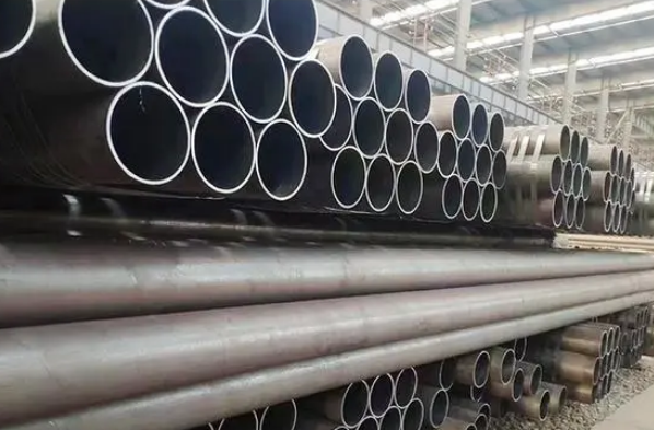 low carbon steel pipe